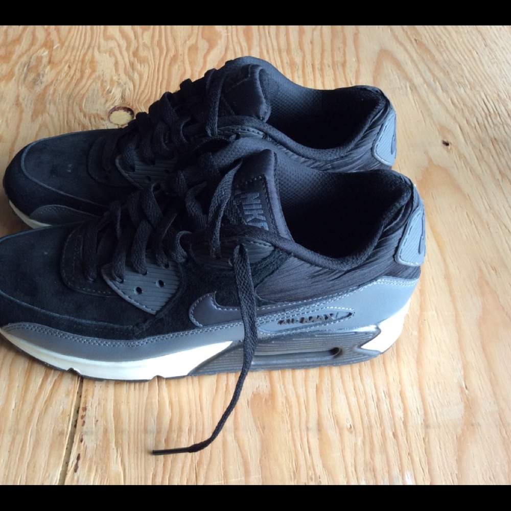 Nike Air Max Women’s size 8 - Picture 6 of 8